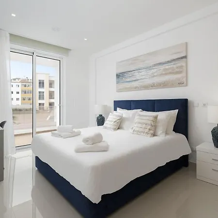 Blue Pearl * Lagos